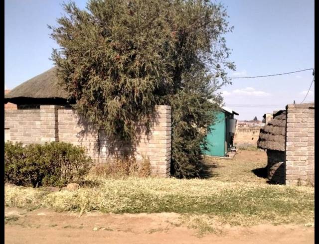 2 BEDROOM HOUSE FOR SALE IN PALM SPRINGS